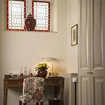 Detmolder Hof 4*