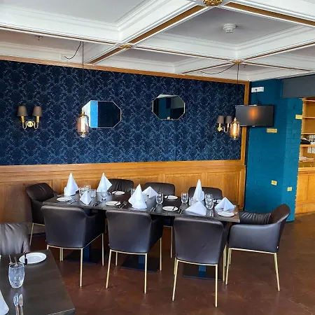 Detmolder Hof Hotel 4*