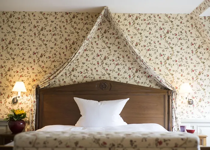 Detmolder Hof 4* Detmold