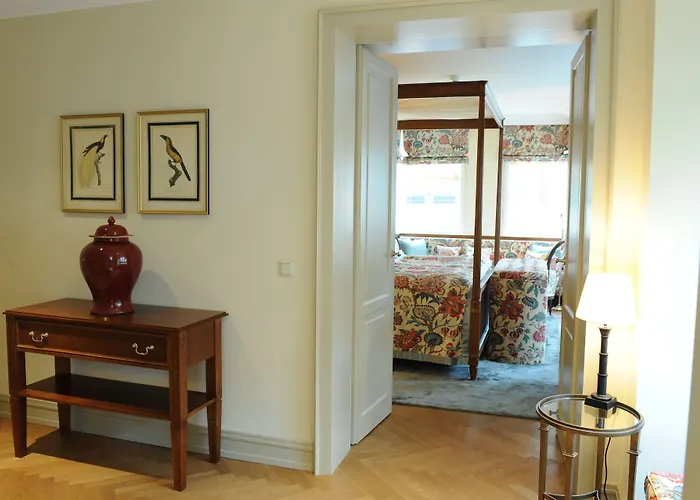 Detmolder Hof Hotel 4*